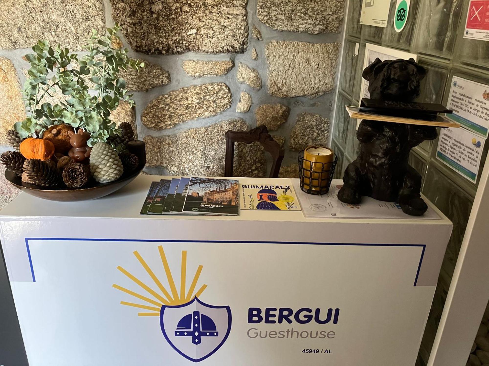 Bergui Guesthouse - Em Guimaraes Desde 2017 Exterior foto
